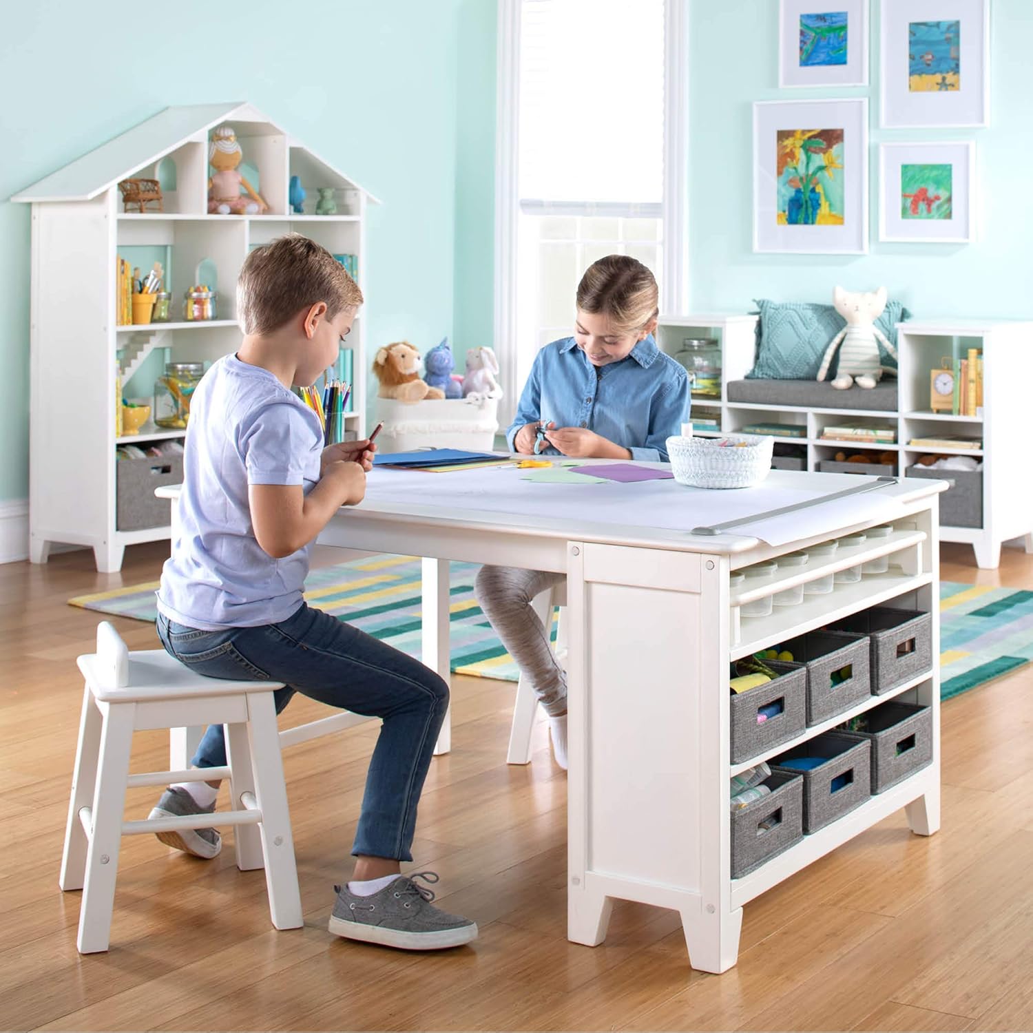 Juego de Mesa y Silla de Arte  - School Of Art X Craft reseña y precio